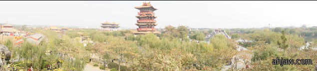 公司全体员工开封旅游结束